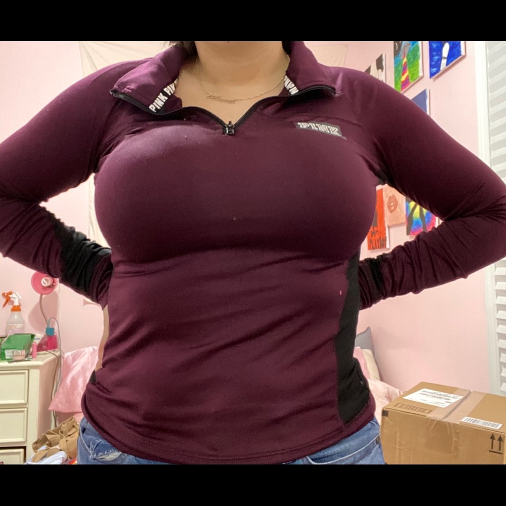 victoria’s secret maroon pullover